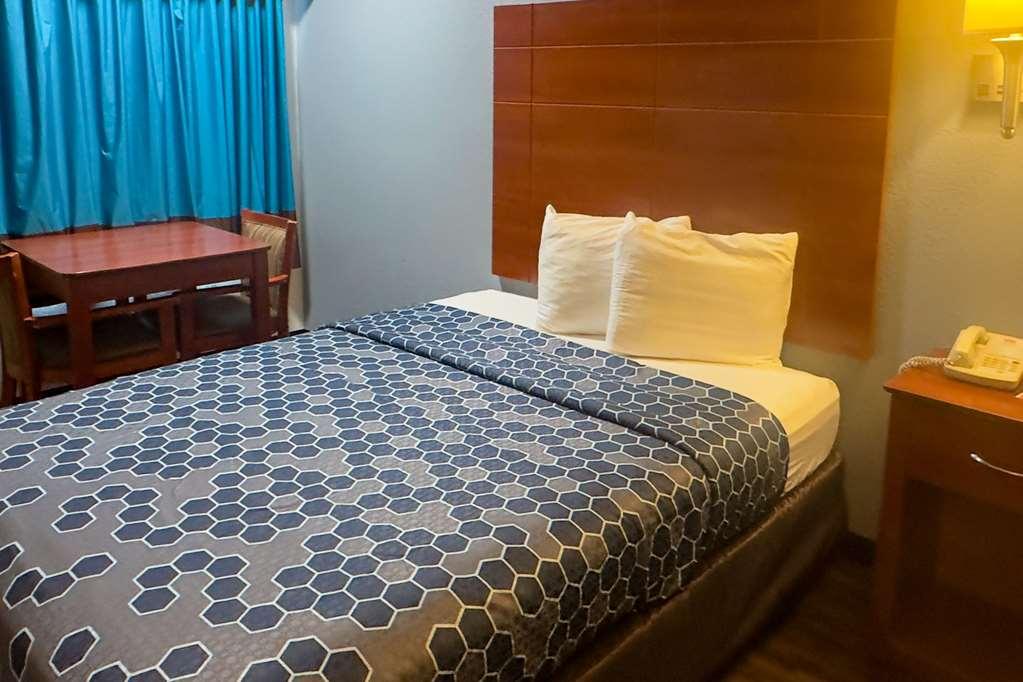 Econo Lodge Tucumcari Route 66 Szoba fotó